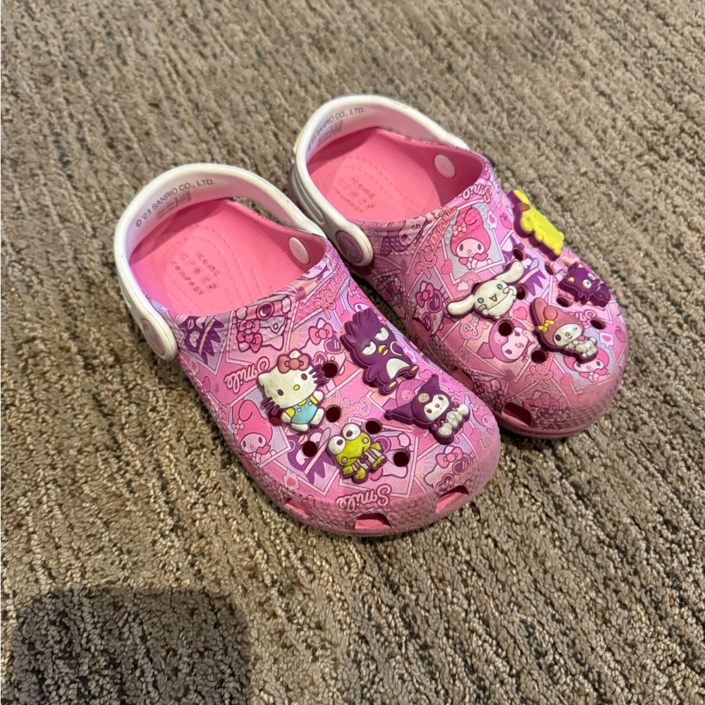 Hello kitty crocs size 11 YOUTH girls